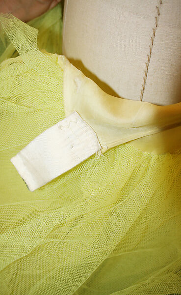 Evening dress, John Galliano (founded 1984), silk, feathers, French