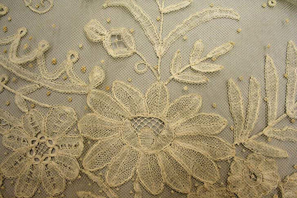 Wedding veil, cotton, Belgian