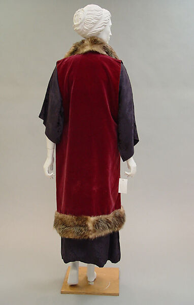 Ensemble, Paul Poiret (French, Paris 1879–1944 Paris), a) silk, fur; b) silk, French