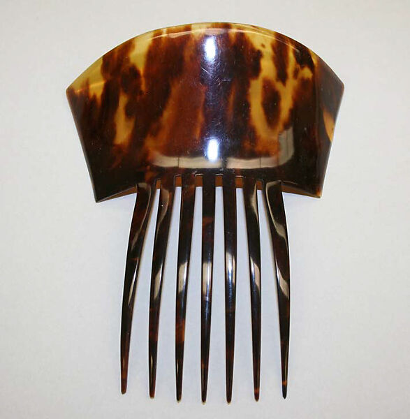 Comb, tortoiseshell, American or European 