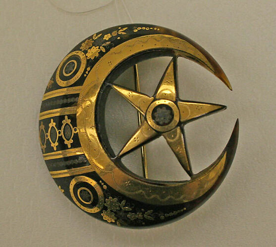 Brooch