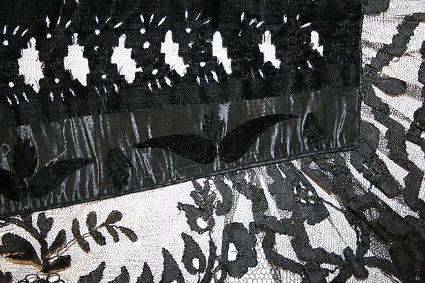 Mantilla, silk, Spanish