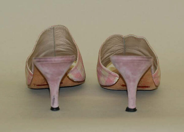 Ensemble, (a, b) Bill Blass Ltd. (American, founded 1970), a,b) silk; c,d) silk, leather, American