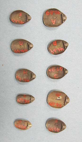 Jewelry, gold, British