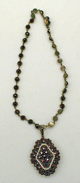 Jewelry set, gold, garnets, pearls, American 