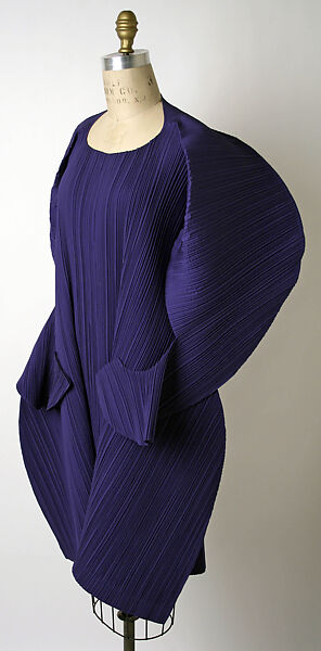 Dress, Issey Miyake (Japanese, 1938–2022), synthetic, Japanese