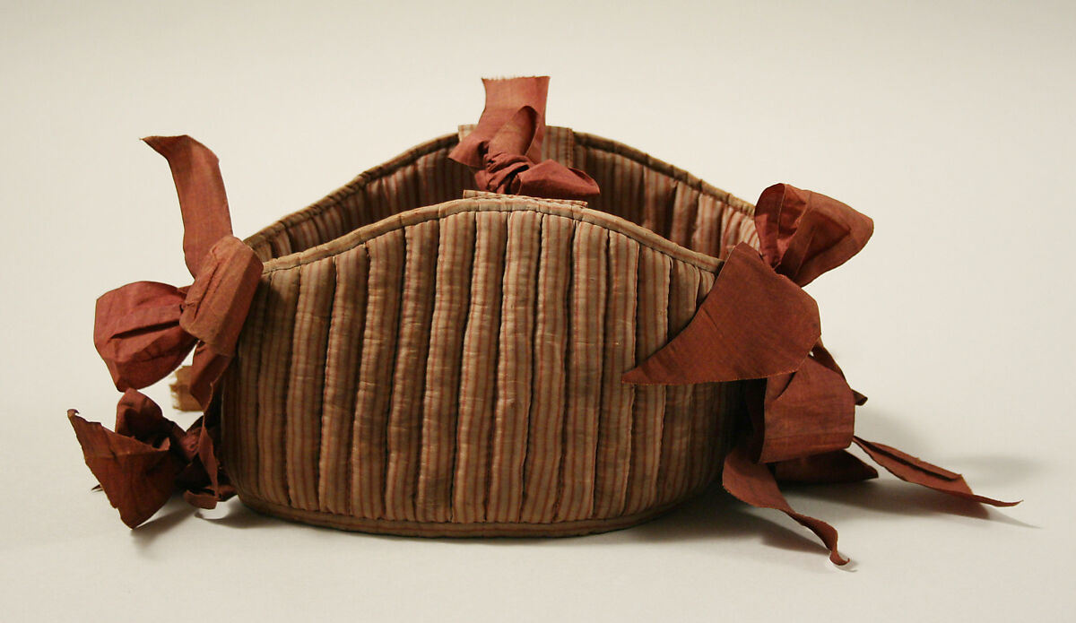 Head protector, silk, Swiss