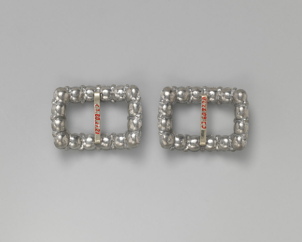 Shoe buckles, metal, British