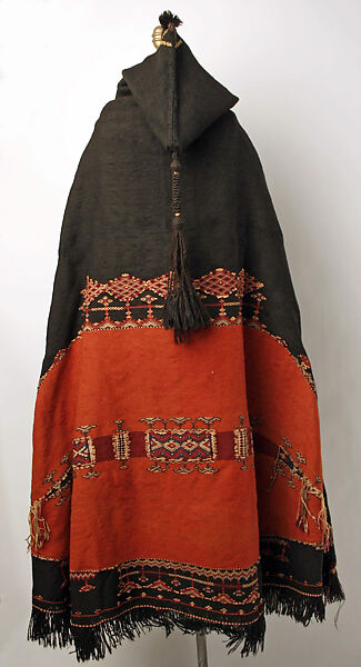 Burnus, Wool; embroidered