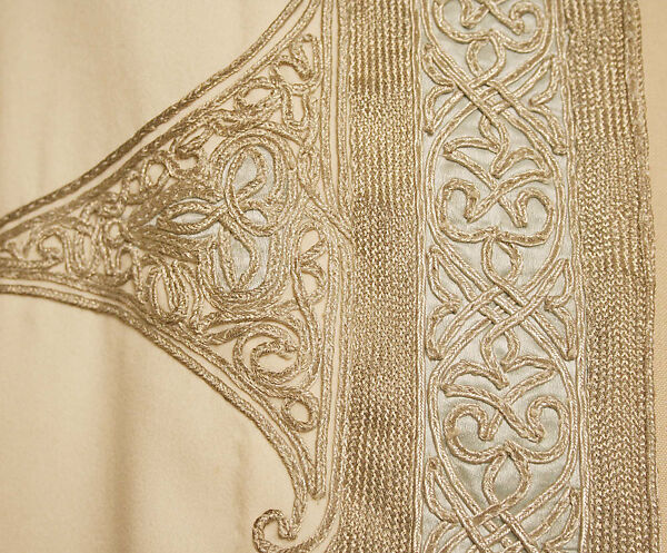 Abaya, Wool, metal wrapped thread; embroidered