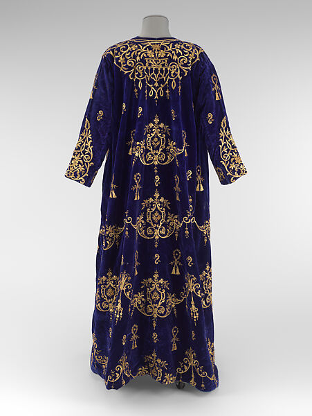 Bindalli Wedding Dress, Velvet, metal wrapped thread; embroidered