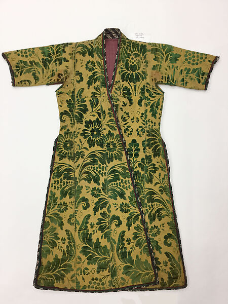 Robe, Silk, cotton, wool