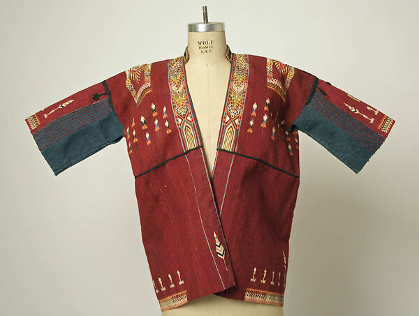 Man's Damir Coat with Short Sleeves, Wool, silk, and metal wrapped thread; slit-tapestry weave 