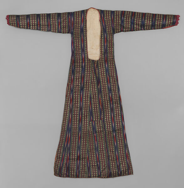 Woman's Entari Robe, Silk, cotton, and metal wrapped thread; satin weave, ikat; plain weave, printed; braided