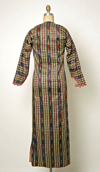 Woman's Entari Robe, Silk, cotton, and metal wrapped thread; satin weave, ikat; plain weave, printed; braided