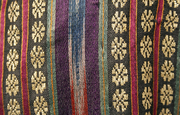 Woman's Entari Robe, Silk, cotton, and metal wrapped thread; satin weave, ikat; plain weave, printed; braided