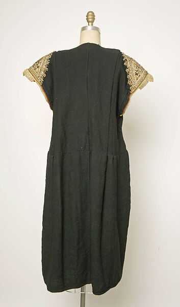 Tunic (Jebba), Wool, metal wrapped thread; embroidered