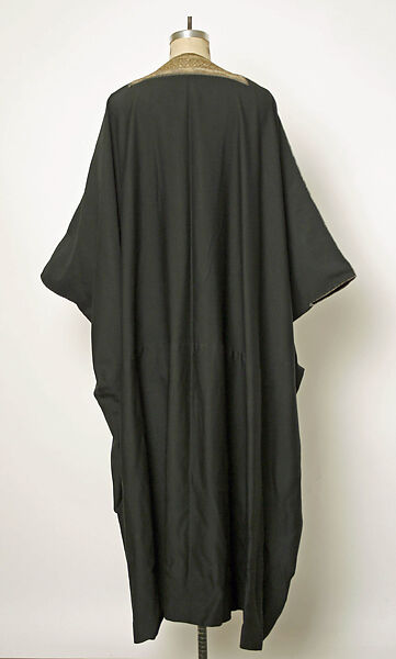 Abaya, Wool, metal wrapped thread; embroidered