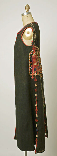 Overdress, Wool
