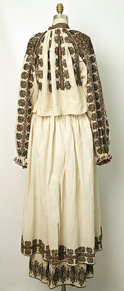 Ensemble, cotton, silk, Romanian