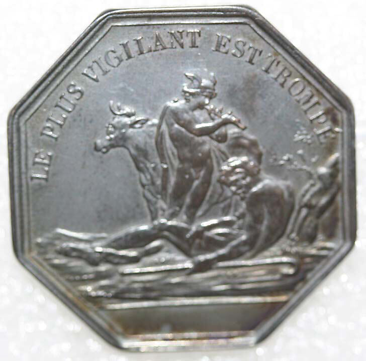 Button, metal, French