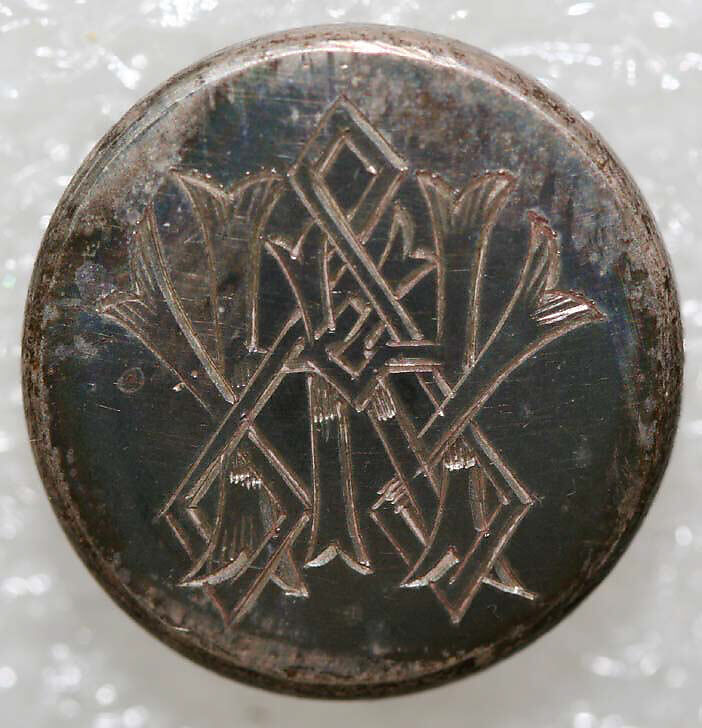 Button, metal, British