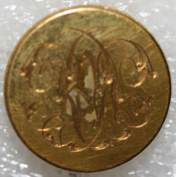 Button, metal, British