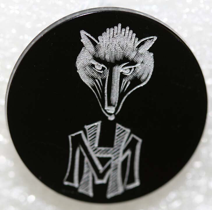 Button, metal, British