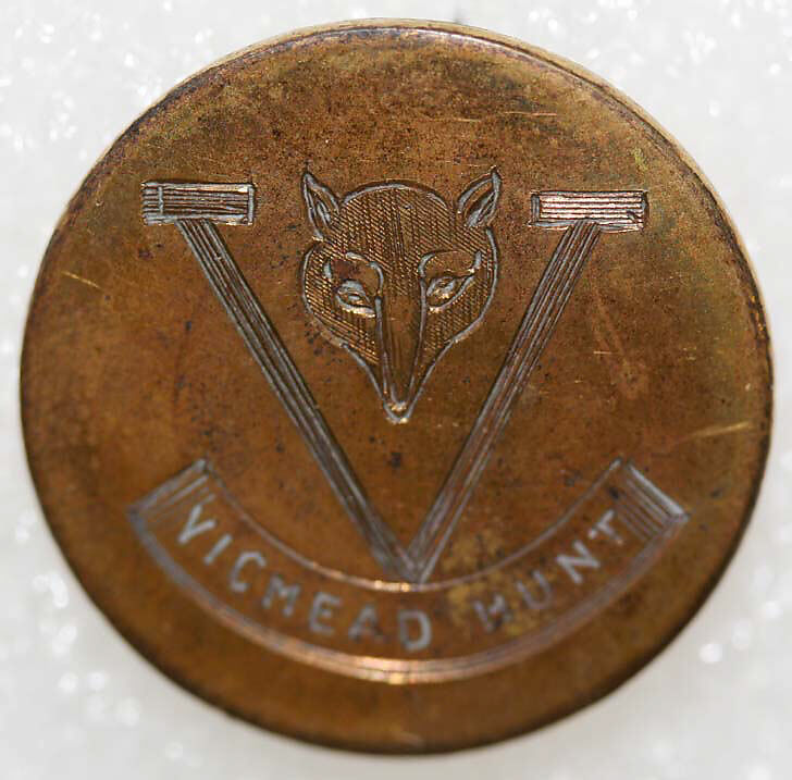 Button, metal, British