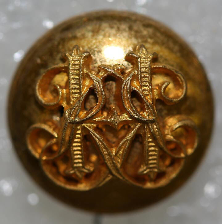 Button, metal, British