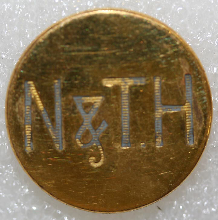 Button, metal, British