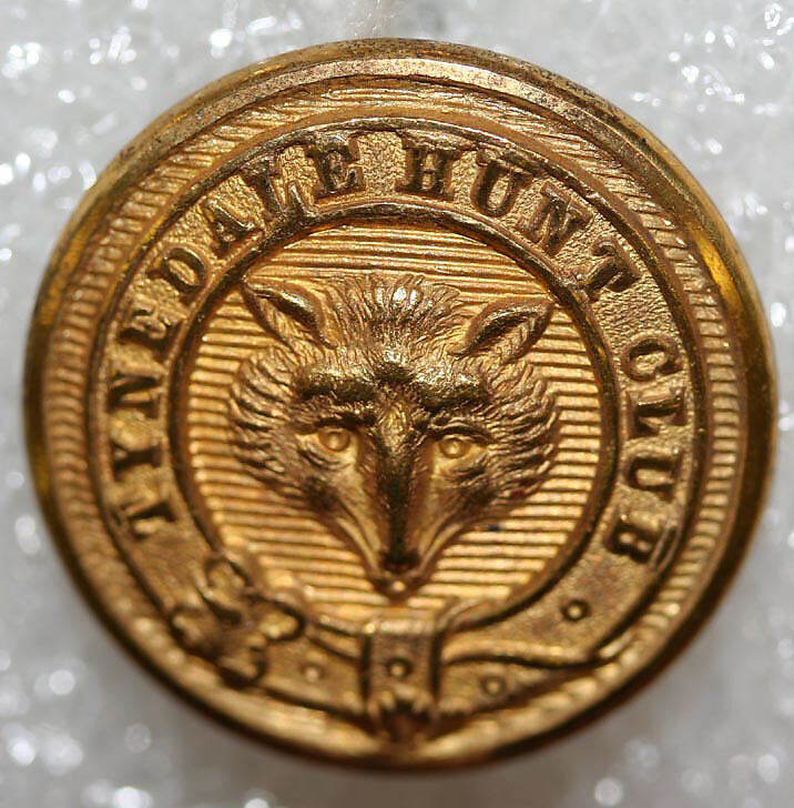 Button, metal, British