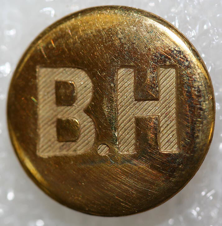 Button, metal, British