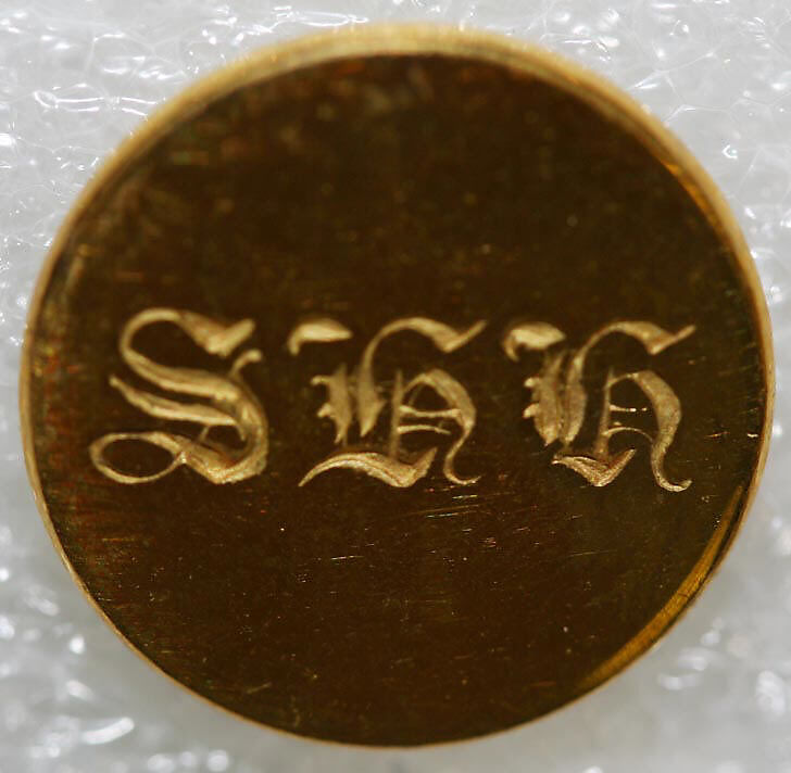 Button, metal, British