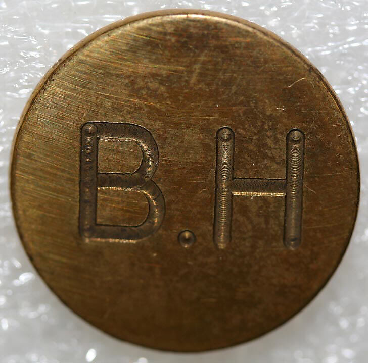 Button, metal, British
