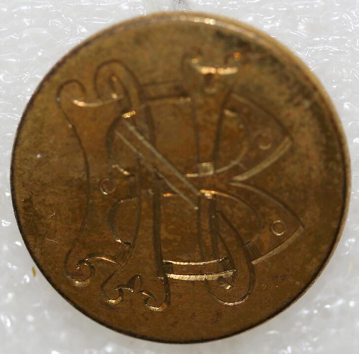 Button, metal, British