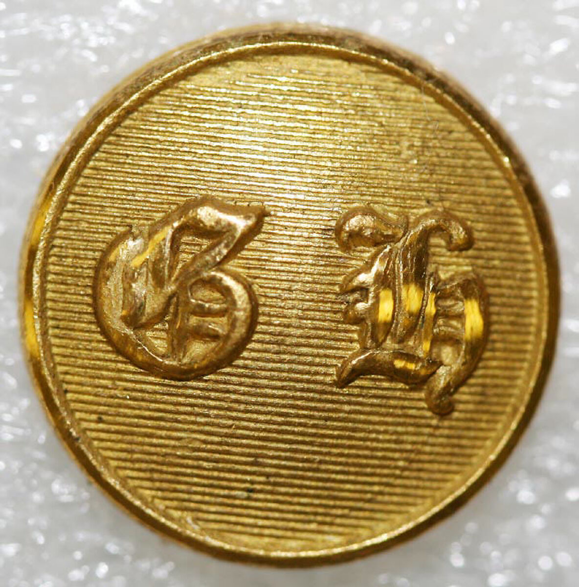 Button, metal, British