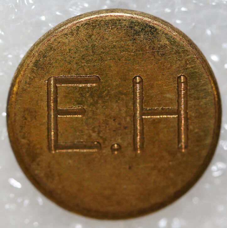 Button, metal, British