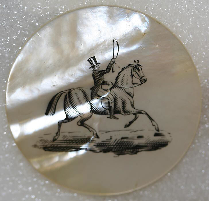 Button, mother-of-pearl, British