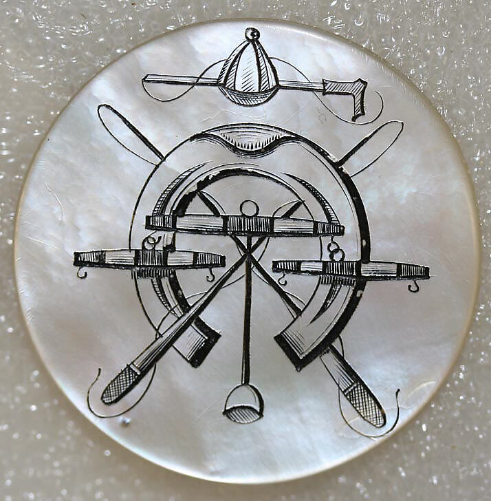 Button, mother-of-pearl, British