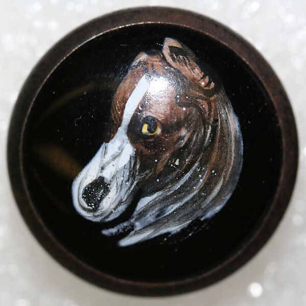 Button, [no medium available], French