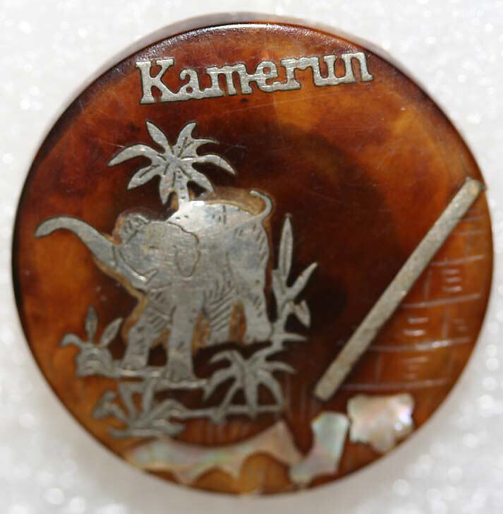 Button, [no medium available], French