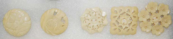 Button, bone, Chinese