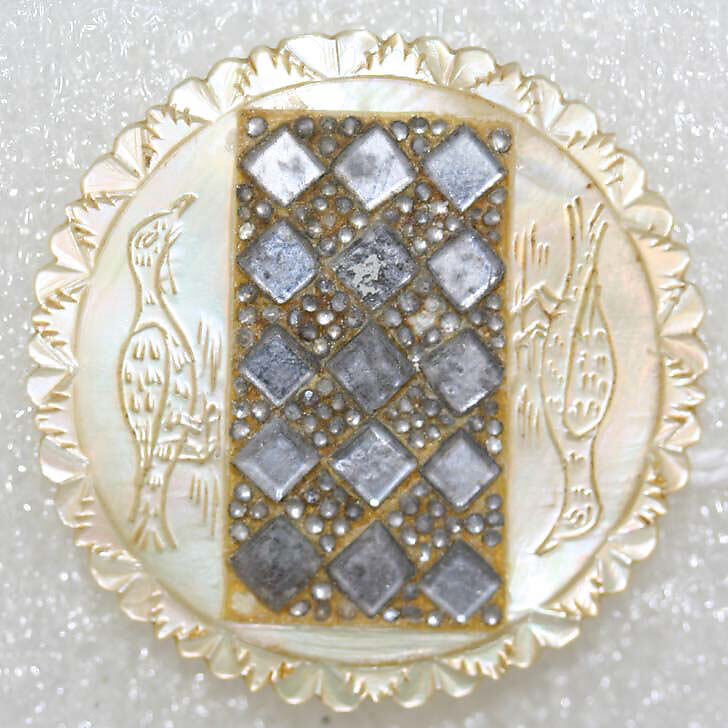 Button, mother-of-pearl, paste, metal, French