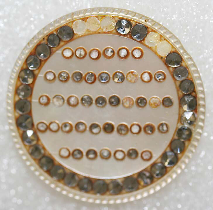 Button, mother-of-pearl, paste, metal, French
