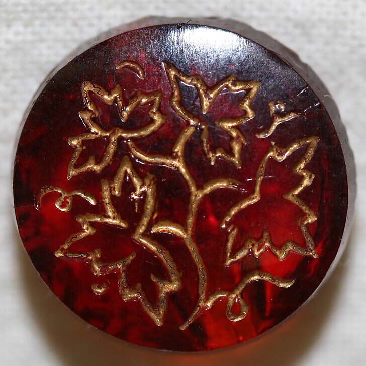 Button, glass, American or European