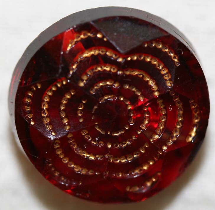 Button, glass, American or European