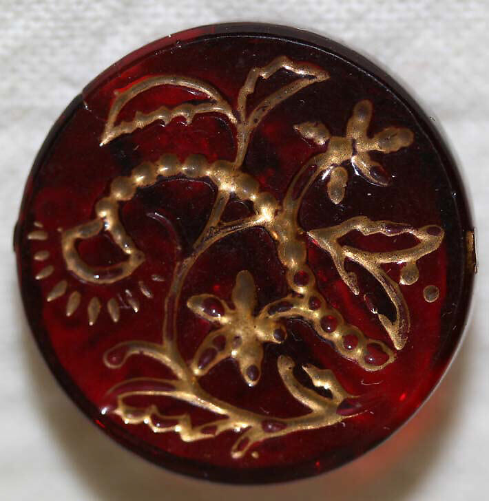 Button, glass, American or European