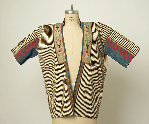 Man's Damir Coat with Short Sleeves, Wool, silk, and metal wrapped thread; slit-tapestry weave 