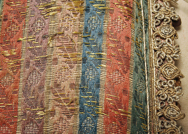Uçetek Entari, Cotton, silk, metal wrapped thread